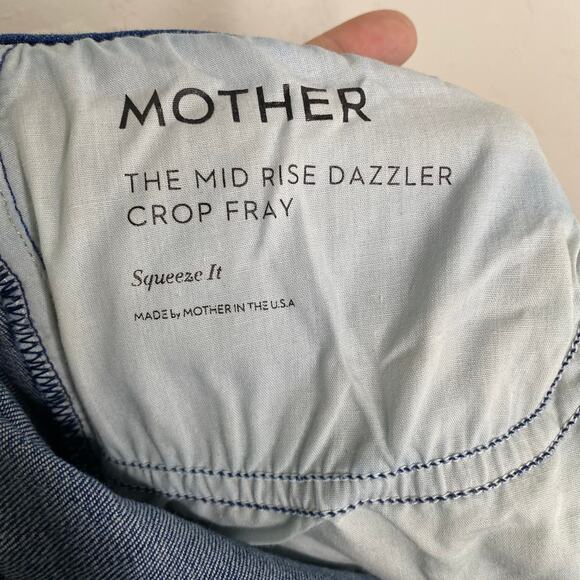 MOTHER Blue Squeeze It The Mid Rise Dazzler Crop Fray Size 32 - Picture 5 of 11
